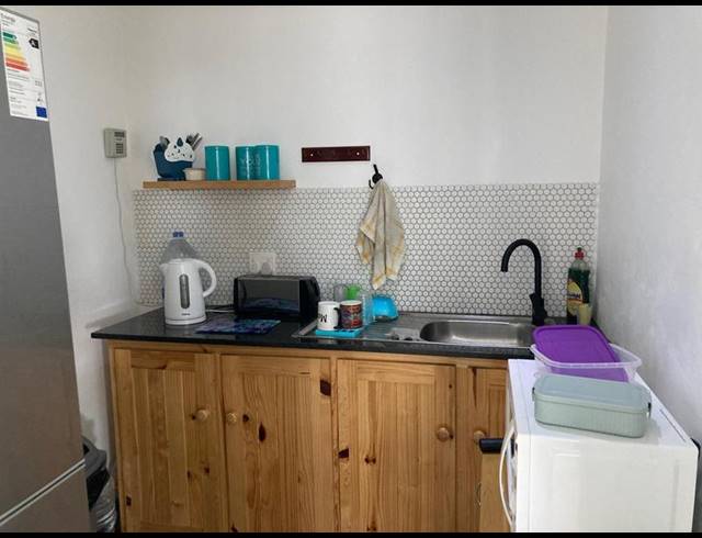 BUSINESS PROPERTY TO RENT IN WESTERING